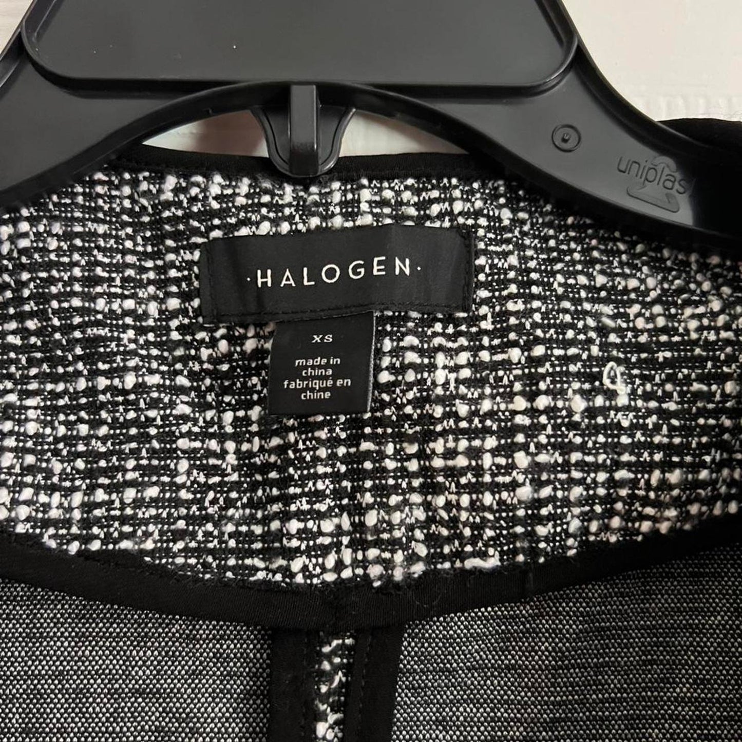 Halogen Black & White Tweed Cropped Jacket- SIZE XS